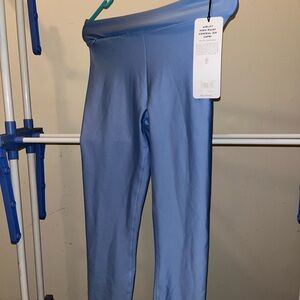 ALO Yoga Blue Leggings for Everyday Comfort